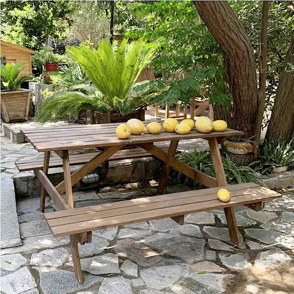 Wooden Picnic Table 150x150xx(H)75cm